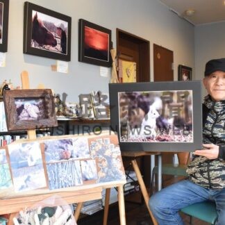 北の動物たち活写　三船さん作品１７点並ぶ【釧路市】(2026-01-14)