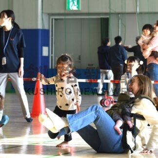 親子一緒に運動遊び　子育て支援総合センター、今期２回目の講座【釧路市】(2026-01-16)