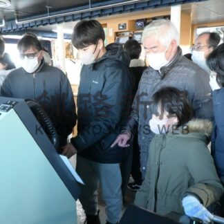 新型「そうや」お披露目　住民らで船内にぎわう【釧路市】(2026-01-25)