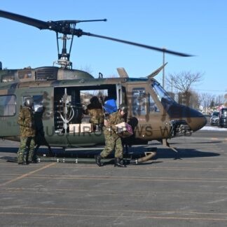 救援物資ヘリで輸送　厳冬期災害へ陸自とイオン訓練【釧路市】(2026-01-27)