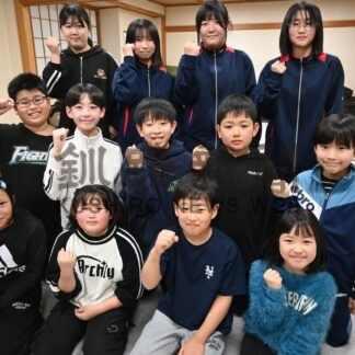 下の句かるた「優勝目指す」　全道大会 中学２年ぶり、小学は初【浜中町】(2026-01-29)