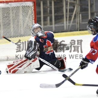 ４チーム集結 熱戦　ラスト大会で躍動　根室アイホ大会_1(2026-03-09)
