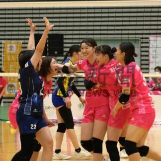 アルテミスに観客声援　バレーＶリーグ【釧路市】(2026-03-15)