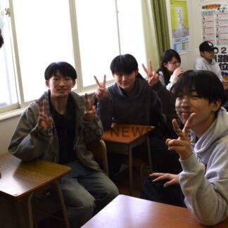 釧根管内１６０５人春つかむ　道内公立高で合格発表【釧路市】(2026-03-18)