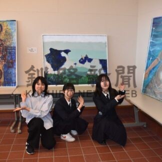 油彩中心に５５点 成果披露　釧路北陽高美術部校外展【釧路市】(2026-03-21)