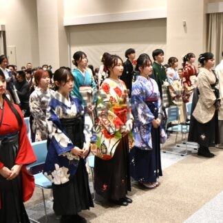 別れを惜しみ旅立ちを祝う　釧根で卒業式_2(2026-03-23)