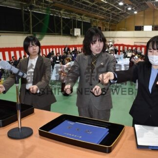 別れを惜しみ旅立ちを祝う　釧根で卒業式(2026-03-23)