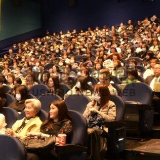 「２１２６年、海の星をさがして」　釧路先行上映最終日　主演とヒロインが舞台あいさつ【釧路町】_1(2026-03-29)