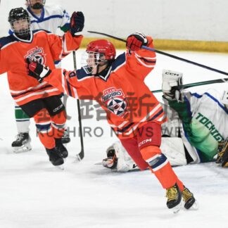 釧路選抜Ａ ４年連続決勝進出　栃木県選抜に５─１、Ｂは敗れ９位決定戦へ　全日本少年アイホ【釧路】(2026-03-29)