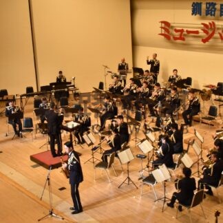 自衛隊員ら軽快なバンド演奏を披露　ミュージックフェス【釧路市】(2026-03-30)