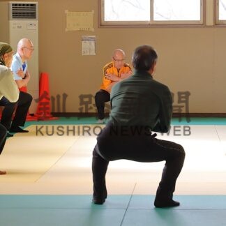 根室市の筋トレ教室好評　６５歳以上、男性限定で参加倍増【根室市】(2026-04-02)