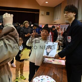 森重、野々村選手が凱旋　ミラノ五輪での躍動報告【別海町】_1(2026-04-04)