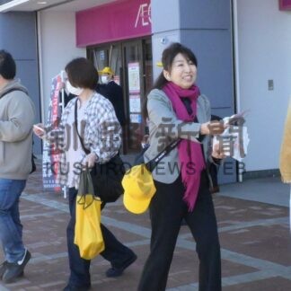 飲酒運転撲滅、買い物客に啓発　ロータリー第７分区【釧路町】(2026-04-06)