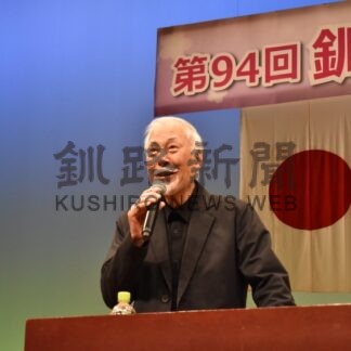 仏像制作のいきさつ語る　釧路市仏教会花まつり、俳優の滝田栄氏講演【釧路市】(2026-04-10)