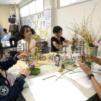 日本の伝統文化満喫　実習生、着付けや書道体験【釧路市】(2026-05-06)