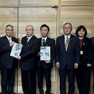 根室市選挙区の維持を　石垣市長ら１８人　道議会議長らに要望【札幌市】(2026-05-13)