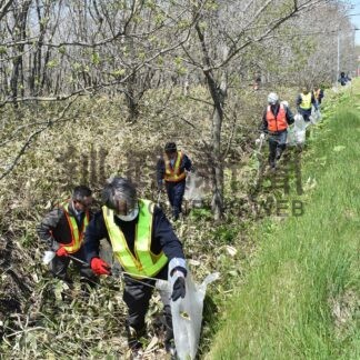高山ごみ処理場前の道道で清掃活動　釧路道路整備協同組合【釧路市】(2026-05-23)