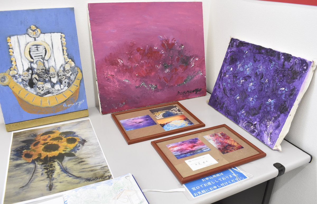 米谷桃代さんのアクリル画プチ絵画展