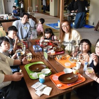 世代超えお昼楽しむ　元町おてら食堂【釧路市】(2026-06-07)