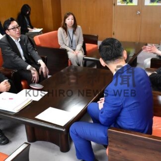 釧路北陽高移転に反対　再編統合、同窓会役員ら市長に要望【釧路市】(2026-06-18)