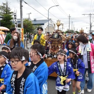 子供みこし元気な掛け声　釧路八幡宮例大祭【釧路町】(2026-07-27)