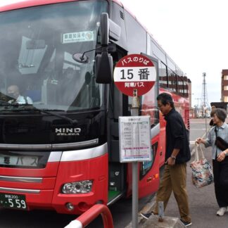 ガイド付き観光バス運行　道の宿泊税活用、ひがし北海道周遊【釧路市】(2026-07-30)