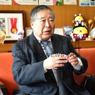 政策アドバイザーに小泉氏【釧路市】(2026-08-18)
