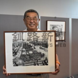 郷愁呼ぶ風景描く　あすまで本間さんペン画展【釧路市】(2026-08-22)
