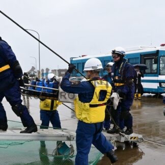 巨大地震想定し連携確認　根室で総合防災訓練、３０機関２０７７人参加【根室市】(2026-08-26)