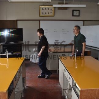取り壊しの前に思い出の校舎解放　厚床小中学校【根室市】(2026-08-28)