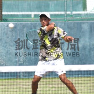 田中（釧湖陵２年）単複２冠　男子は十枝内（釧北陽１年）Ｖ　ソフトテニス釧根高校新人戦【釧路市】_1(2026-09-01)