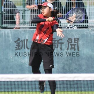田中（釧湖陵２年）単複２冠　男子は十枝内（釧北陽１年）Ｖ　ソフトテニス釧根高校新人戦【釧路市】(2026-09-01)