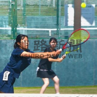 男子釧湖陵、女子釧北陽全勝Ｖ　硬式テニス高校秋季釧根支部大会【釧路市】(2026-09-15)