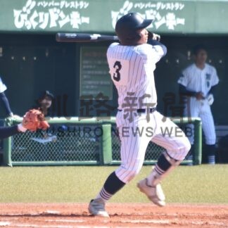 釧湖陵猛攻１５得点　別海も五回コールド勝ち(2026-09-23)