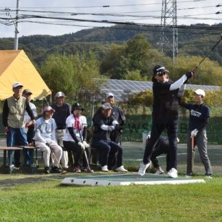 パークゴルフ大会、練習の成果を発揮　佐藤、三橋さんＶ【白糠町】(2026-10-10)