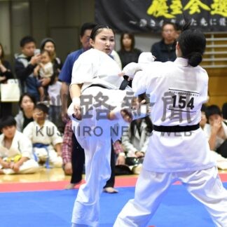 石原（佐藤道場）型黒・茶帯の部５連覇　空手道道選手権、佐藤（佐藤道場）組手一般女子Ｖ_1(2026-10-20)