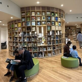 読書の秋はこども本の森へ　建築家の安藤氏設計・寄贈図書館　大人たちも魅了【釧路市】(2026-10-23)